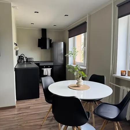 Karusselli Home, Free Parking Korter Parnu