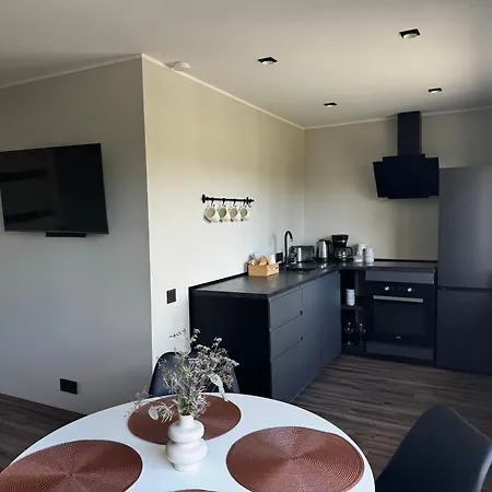 Karusselli Home, Free Parking * פארנו