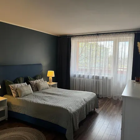 Karusselli Home, Free Parking * פארנו